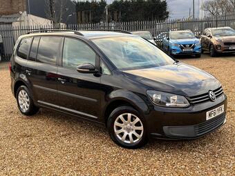 2011 Volkswagen Touran 1.6 TDI S Euro 5 5dr 61 Photos photo