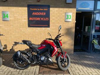 Keeway RKF 125 Naked 125