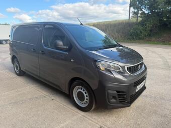 Peugeot Expert Panel Van 2.0 BlueHDi 1400 Professional Standard Panel Van MWB Euro 6 (s/s) 6dr
