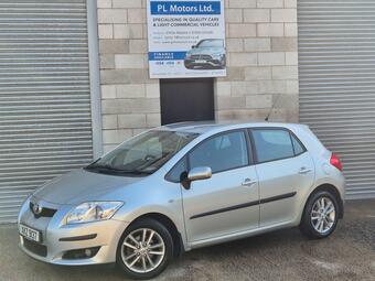 Toyota Auris Hatchback 1.33 VVT-i TR (s/s) 5dr