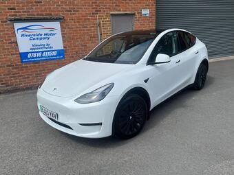 Tesla Model Y SUV (Dual Motor) Long Range Auto 4WDE 5dr