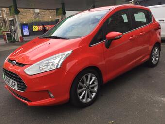 Ford B-Max MPV 1.0T EcoBoost Titanium Navigator Euro 6 5dr