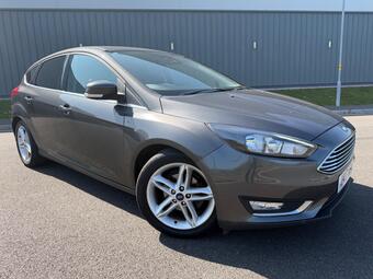 2017 FORD FOCUS 1.0T ECOBOOST TITANIUM AUTO EURO 6 S S 5DR 45 PHOTOS FORD... photo