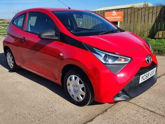 2018 TOYOTA AYGO 1.0 VVT I X EURO 6 3DR 13 PHOTOS TOYOTA AYGO 1.0... photo