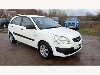 2009 KIA RIO 1.4 5DR 18 PHOTOS KIA RIO 1.4 5DR SERICE HISTORY LONG MOT... photo