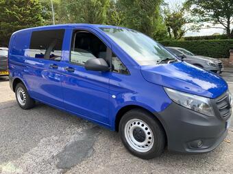 Mercedes-Benz Vito Combi Van 2.0 114 CDI Progressive Crew Van G-Tronic RWD L1 Euro 6 (s/s) 5dr