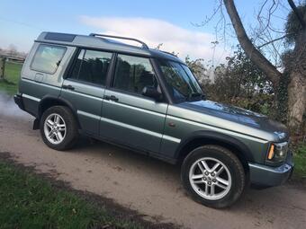 Land Rover Discovery SUV 2.5 TD5 Landmark Station Wagon 5dr (7 Seats)