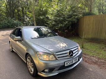Mercedes-Benz C Class Saloon 2.1 C220 CDI Sport Auto Euro 4 4dr