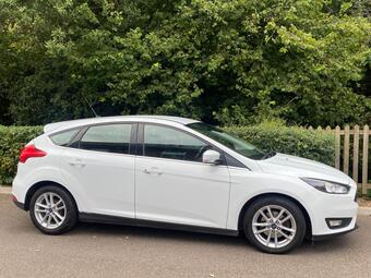 2016 FOCUS 1.0T ECOBOOST ZETEC EURO 6 S S 5DR 23 PHOTOS FORD FOCUS... photo