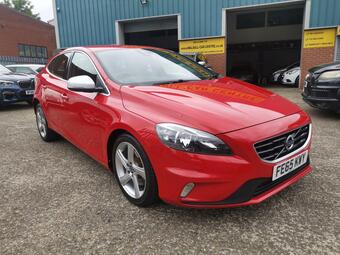 Volvo V40 Hatchback 2.0 T2 R-Design Euro 6 (s/s) 5dr