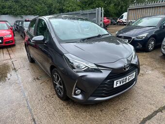 Toyota Yaris Hatchback 1.5 VVT-i Icon Tech Euro 6 5dr