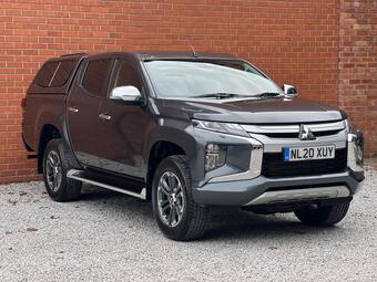 Mitsubishi L200 Pickup 2.2 DI-D DC Barbarian 4WD Euro 6 (s/s) 4dr