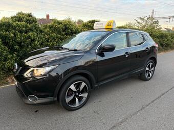 Nissan Qashqai SUV 1.2 DIG-T N-Connecta 2WD Euro 6 (s/s) 5dr
