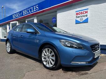 Volvo V40 Hatchback 2.0 D3 SE Nav Auto Euro 6 (s/s) 5dr