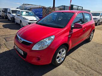Hyundai i20 Hatchback 1.4 Comfort Auto Euro 4 5dr