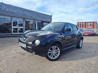 Nissan Juke SUV 1.6 Acenta Premium Euro 5 (s/s) 5dr