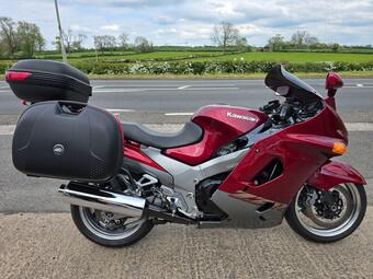 Kawasaki ZZR1100 Tourer 1100 D6