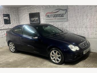 2002 C CLASS 2.0 C200 KOMPRESSOR SPORT 2DR 22 PHOTOS MERCEDES BENZ C CLASS 2.0... photo