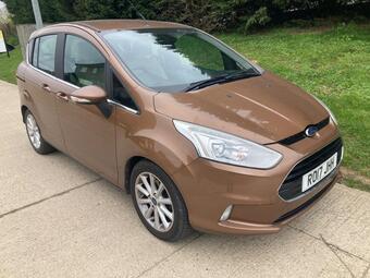 Ford B-Max MPV 1.0T EcoBoost Titanium Navigator Euro 6 5dr