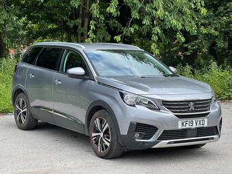 Peugeot 5008 SUV 1.5 BlueHDi Allure EAT Euro 6 (s/s) 5dr