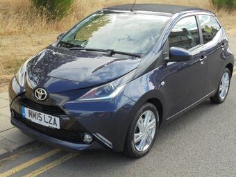 Toyota AYGO Hatchback 1.0 VVT-i x-pression x-wave Euro 5 5dr Euro 5