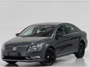 Volkswagen Passat Saloon 2.0 TDI BlueMotion Tech Highline Euro 5 (s/s) 4dr
