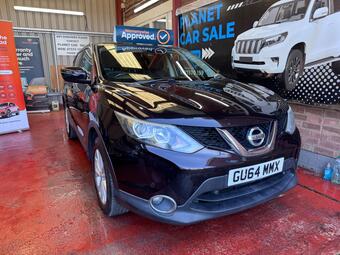 Nissan Qashqai SUV 1.2 DIG-T Acenta Premium 2WD Euro 5 (s/s) 5dr