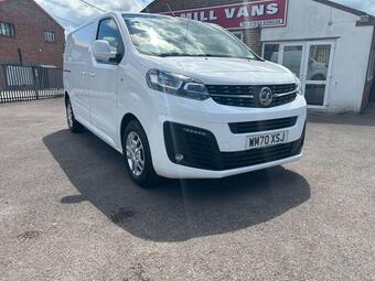 Vauxhall Vivaro Panel Van 2.0 Turbo D 3100 Sportive L1 H1 Euro 6 (s/s) 5dr