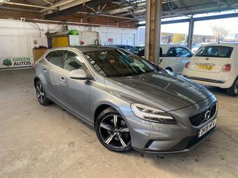 Volvo V40 Hatchback 2.0 D4 R-Design Auto Euro 6 (s/s) 5dr
