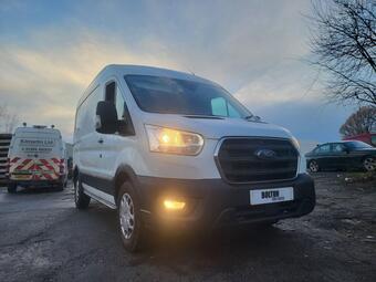 2022 FORD TRANSIT 2.0 290 ECOBLUE TREND FWD L2 H2 EURO 6 S S 5DR... photo