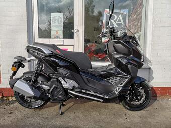 Lexmoto XDV 125 Scooter