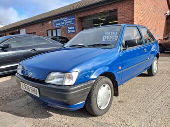 1992 FIESTA 1.1 L 3DR 32 PHOTOS FORD FIESTA 1.1 L 3DR SUPER LOW... photo