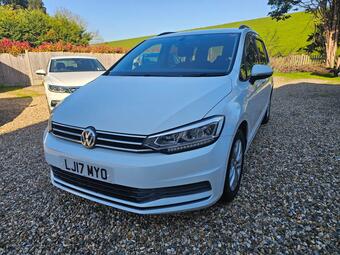 Volkswagen Touran MPV 1.4 TSI BlueMotion Tech SEL DSG Euro 6 (s/s) 5dr