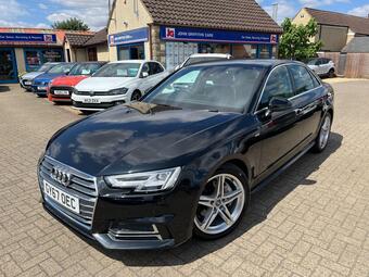 Audi A4 Saloon 2.0 TDI S line S Tronic quattro Euro 6 (s/s) 4dr