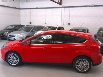 Ford Focus Hatchback 1.0T EcoBoost Zetec Euro 5 (s/s) 5dr