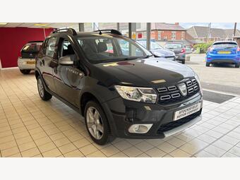 Dacia Sandero Stepway Hatchback 0.9 TCe Laureate Euro 6 (s/s) 5dr