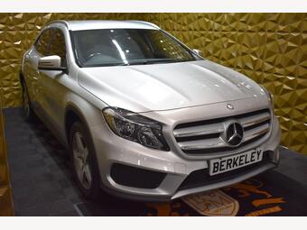2016 GLA 2.1 GLA220D AMG LINE 7G DCT 4MATIC EURO 6 S S 5DR... photo