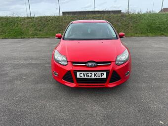 2012 FOCUS 1.0T ECOBOOST ZETEC EURO 5 S S 5DR 52 PHOTOS FORD FOCUS... photo