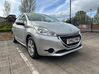 2012 208 1.2 VTI ACCESS EURO 5 5DR 19 PHOTOS PEUGEOT 208 1.2 VTI... photo