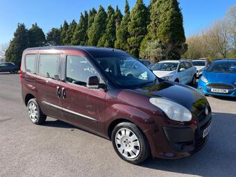 2010 doblo 1.4 16v dynamic 5dr 20 photos  doblo 1.4 16v dynamic 5dr *****sold***** £3,995 £79.14 2010 (60) reg petrol... photo