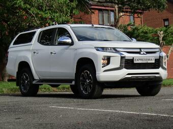 Mitsubishi L200 Pickup 2.2 DI-D DC Trojan 4WD Euro 6 (s/s) 4dr