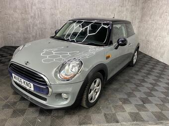 MINI Hatch Hatchback 1.5 Cooper Euro 6 (s/s) 3dr