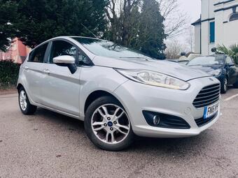 2016 FIESTA 1.0T ECOBOOST ZETEC HATCHBACK 5DR PETROL MANUAL EURO 6 S S 100... photo