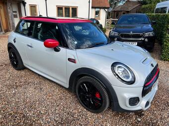 MINI Hatch Hatchback 2.0 John Cooper Works Euro 6 (s/s) 3dr