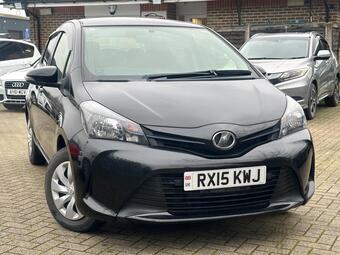2015 VITZ 32 PHOTOS TOYOTA 1.0 PETROL AUTOMATIC 5DR VITZ WARRANTED LOW MILEAGE AUTO... photo