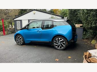 Details for a 2018 BMW i3 94 BEV