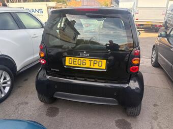 2006 FORTWO 0.7 CITY PURE 3DR 2 PHOTOS SMART FORTWO 0.7 CITY PURE 3DR... photo