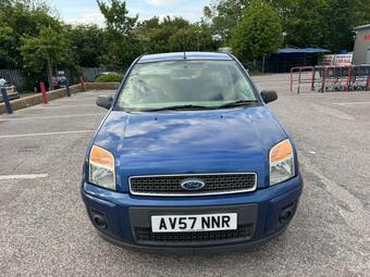 2007 FUSION 1.6 ZETEC CLIMATE 5DR 11 PHOTOS FORD FUSION 1.6 ZETEC CLIMATE 5DR... photo