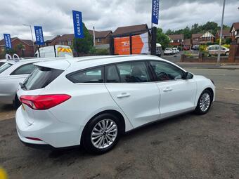 Ford Focus Estate 1.5T EcoBoost Titanium Euro 6 (s/s) 5dr