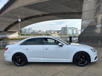 Audi A4 Saloon 1.4 TFSI S line Euro 6 (s/s) 4dr